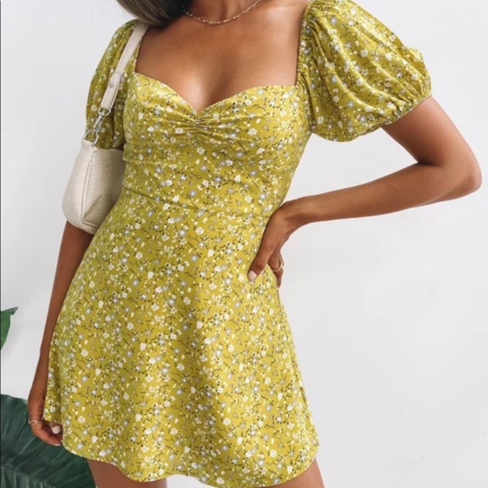Beginning Boutique Jolene dress, sold out online